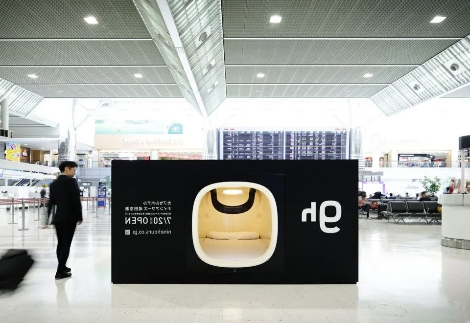 9h nine hours Narita Airport