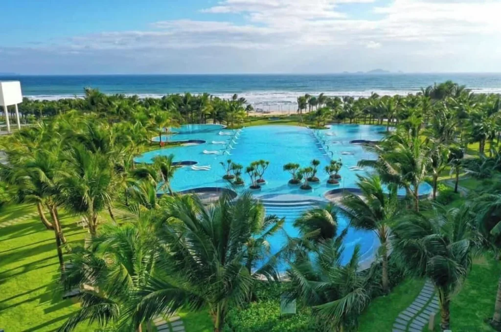 EMS HOUSE Sea View Apartment — The Arena Cam Ranh