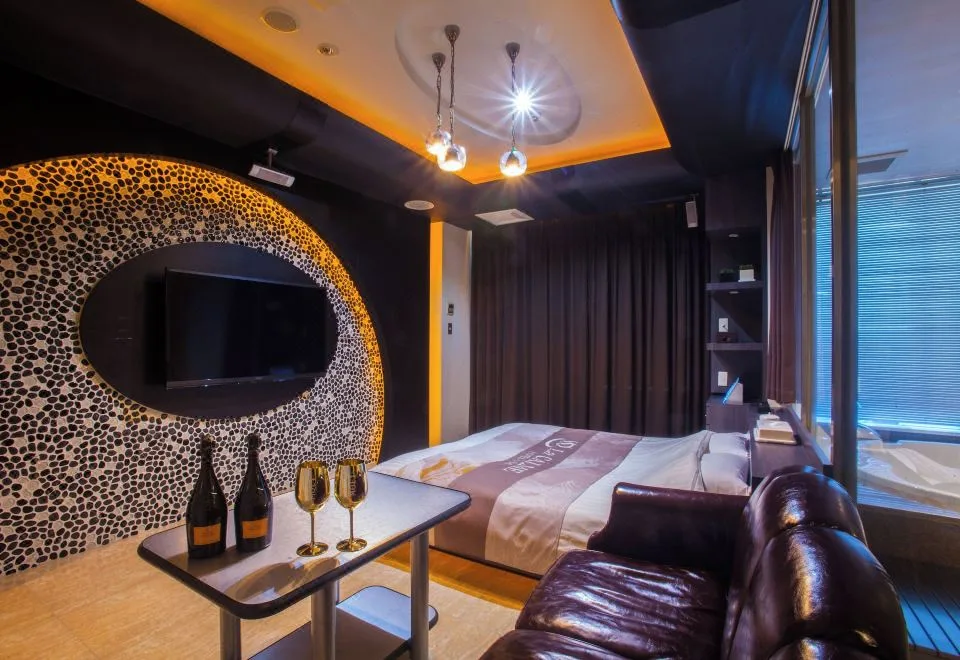 Hotel LaCalme Sendai — Adults Only
