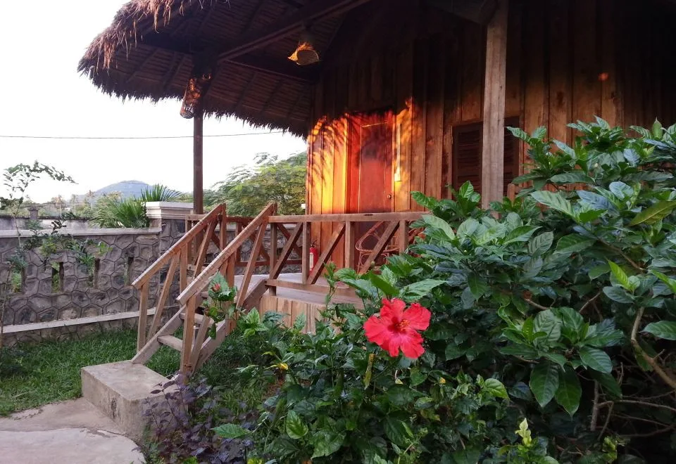 Bird of Paradise Bungalows