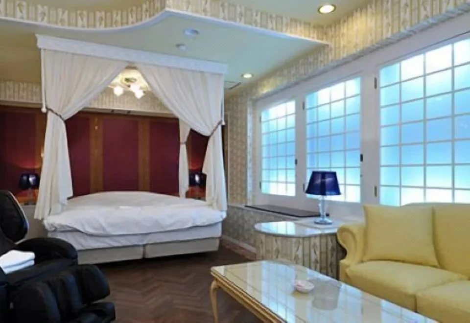 Hotel Shasha Resort — Adults Only
