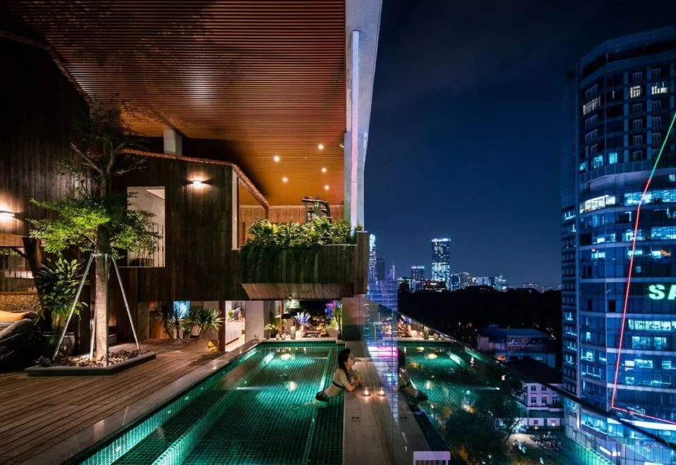 Au Lac Legend Hotel