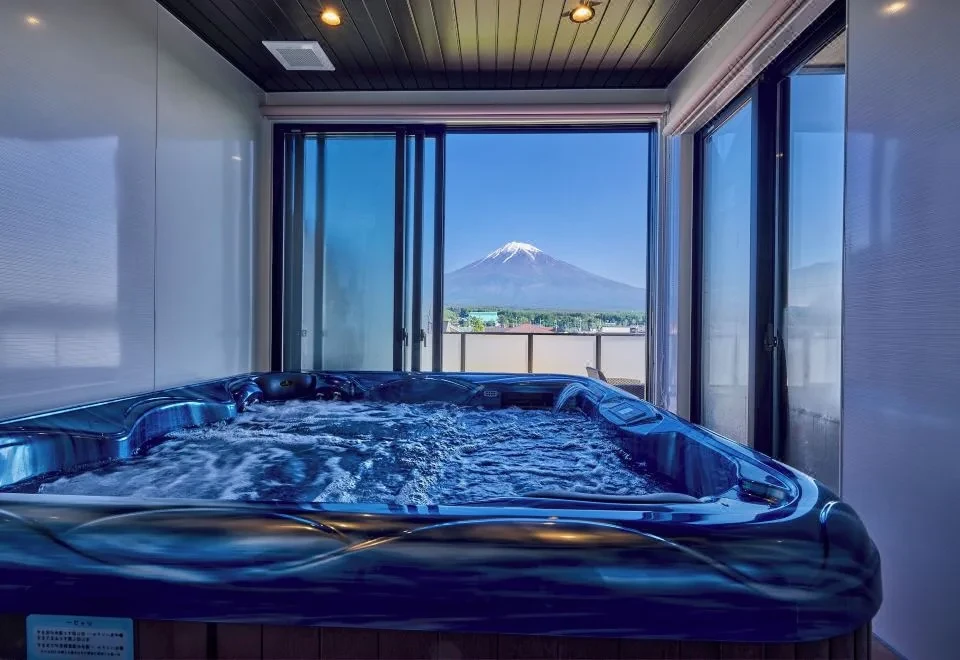 Miire Mt Fuji Traditional