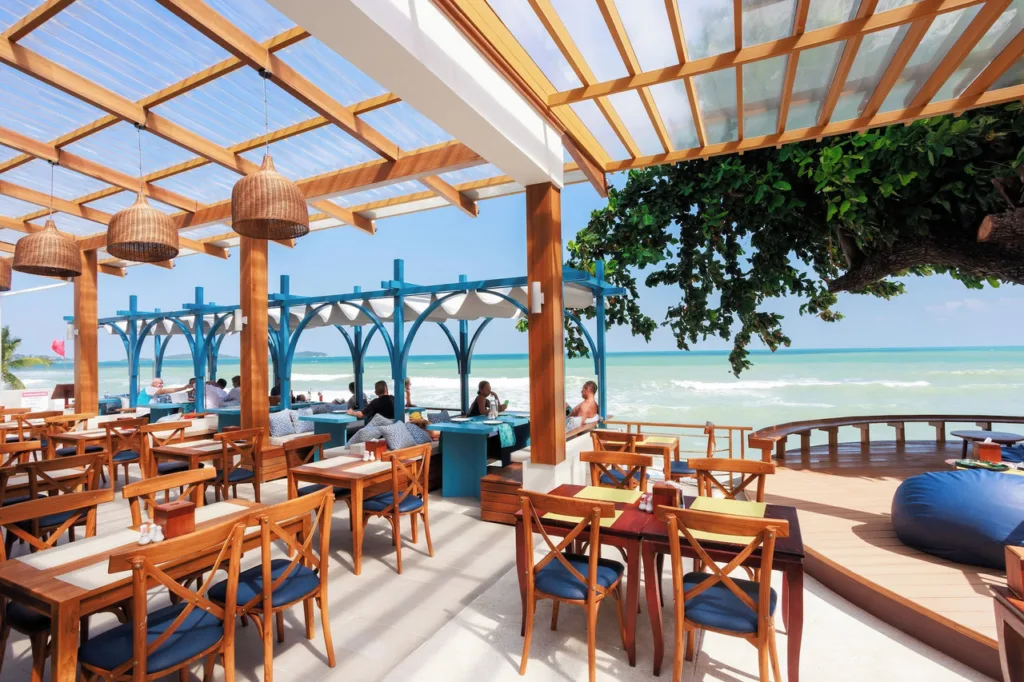 Chaweng Cove Beach Resort