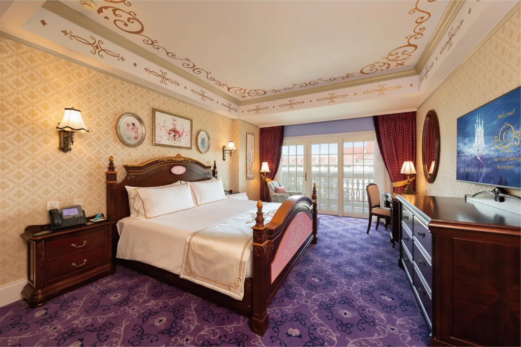 Hong Kong Disneyland Hotel