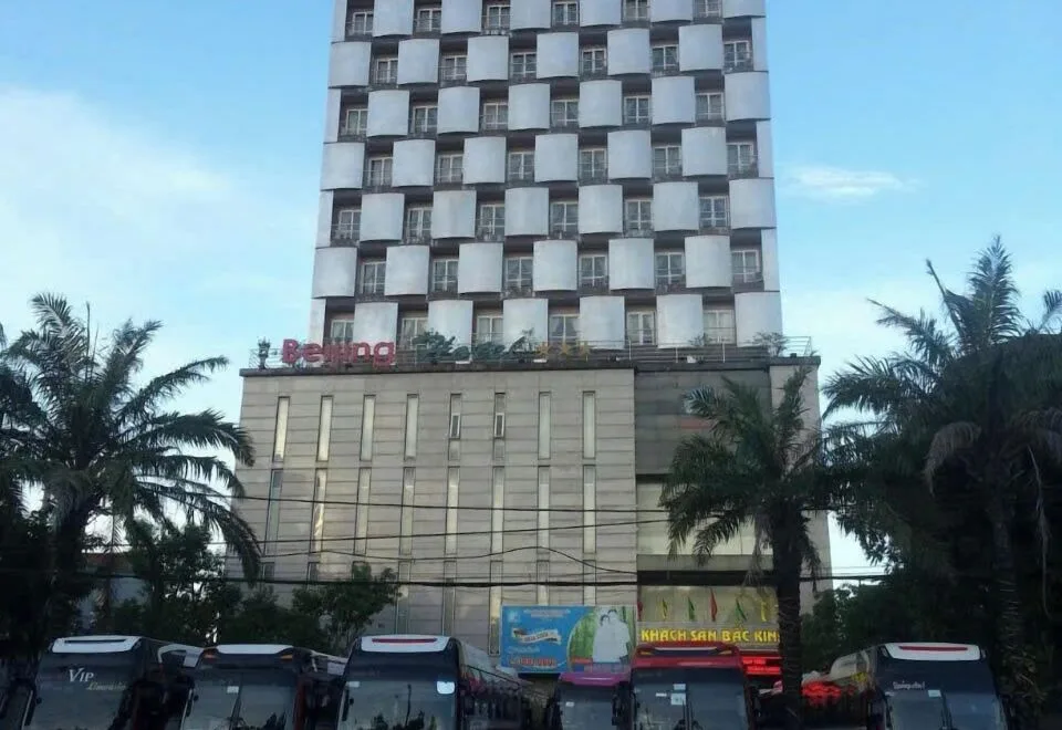 Bac Kinh Hotel Vinh — by BAY LUXURY