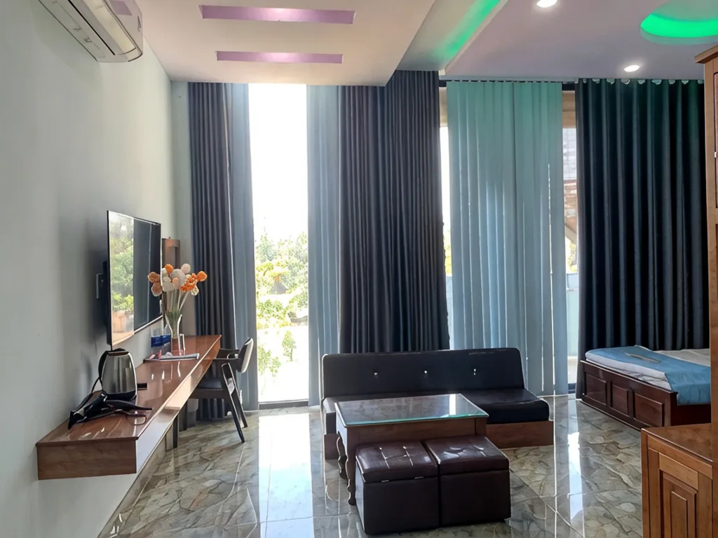 Nghinh Phong Beach Hotel Tuy Hoa