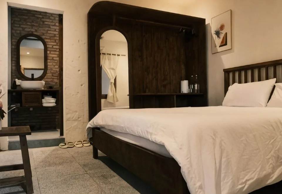 Vũ House Phú Yên- Vintage Room