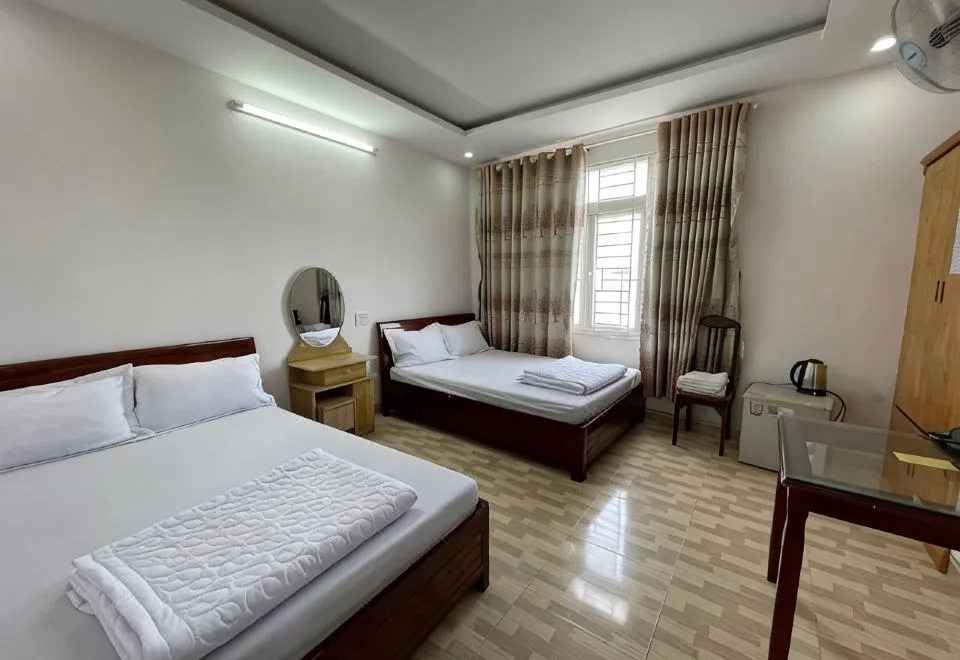 Dong Tay hotel