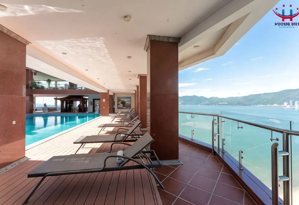 Huong Viet Hotel Quy Nhon — Beachfront