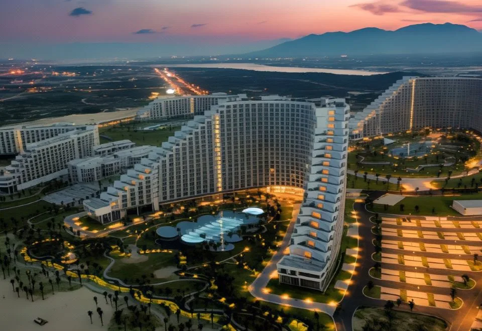 A SEAVIEW HOTEL AT CAM RANH NEAR THE AIRPORT