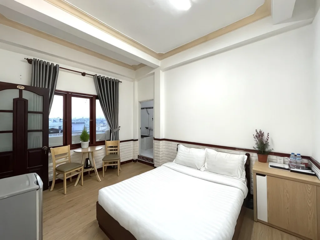 Tuong Vy Dalat Central