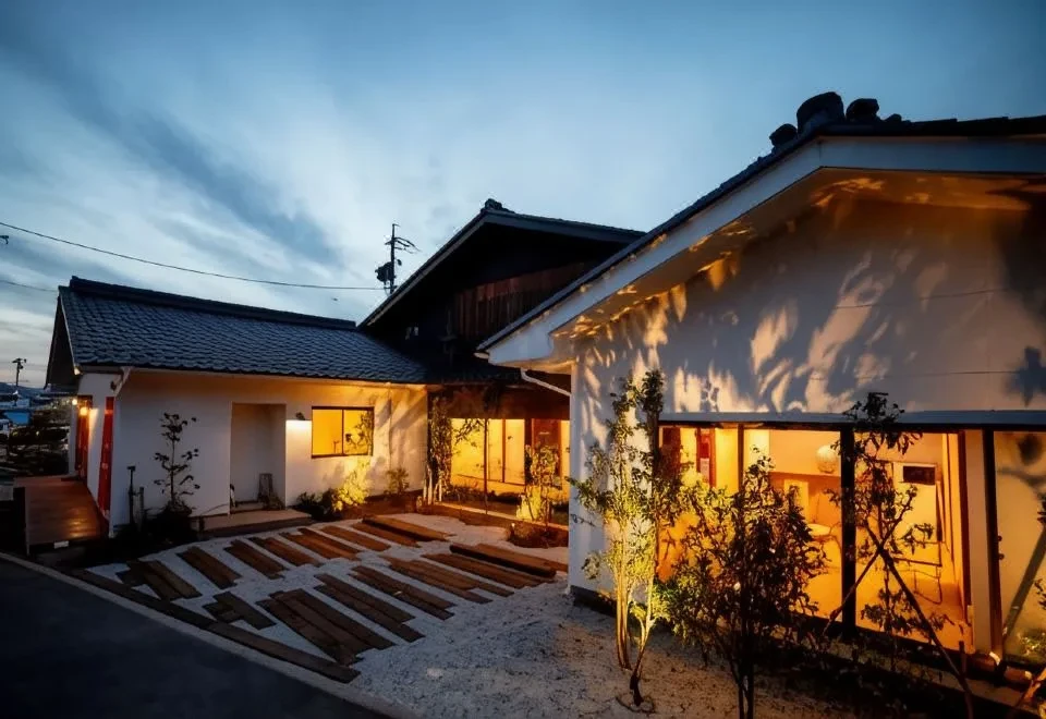 Cafe&Stay Castana