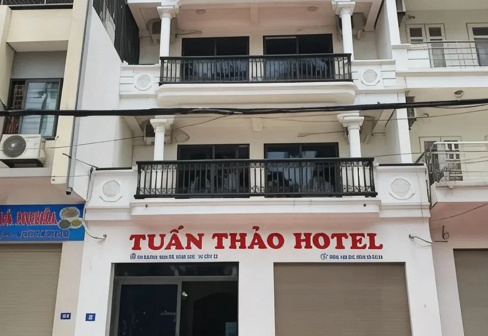 Khach San Tuan Thao Cua Lo