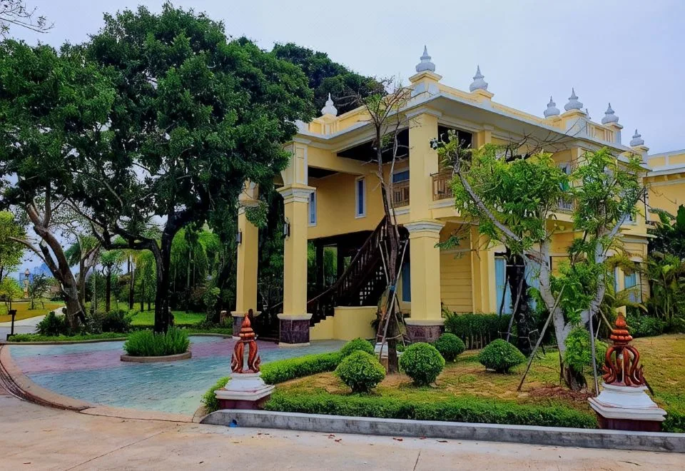 Try Palace Resort Sihanoukville