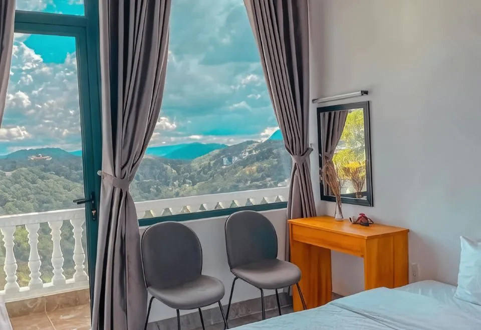 Bee Hill Hotel