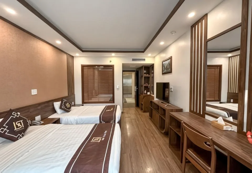 Linh Trang Ha Long Hotel