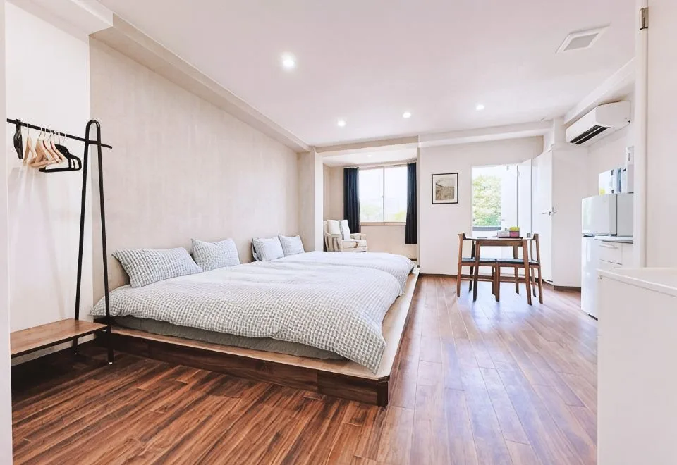 Urban Apartment near Ebisucho Sta, 10min to Namba Dotonbori, 45min to KIX,Vacation Stay