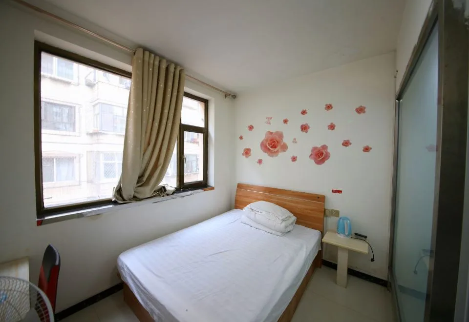 Ruyuan Hotel (Datong Railway Station)