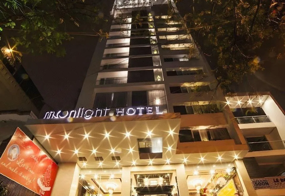 Moonlight Hotel Hue