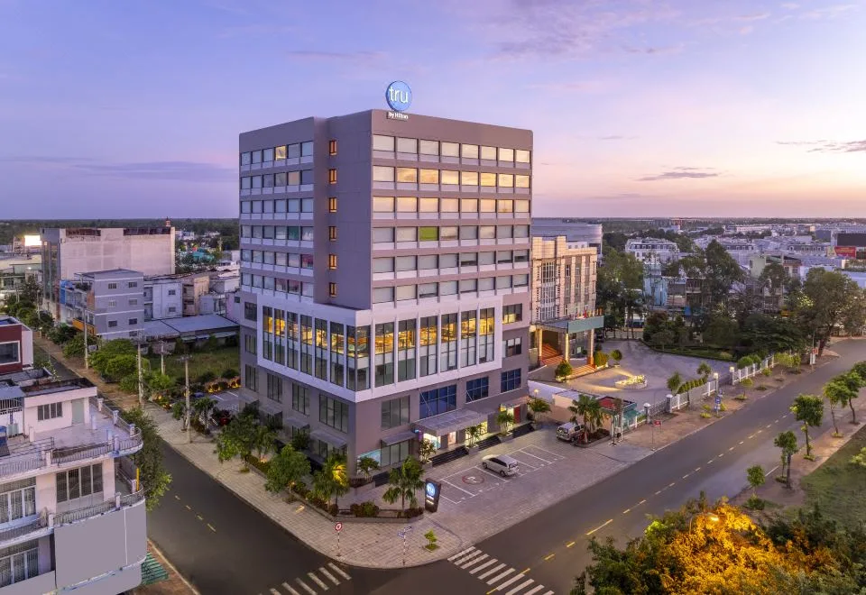 Tru by Hilton Hau Giang City Centre