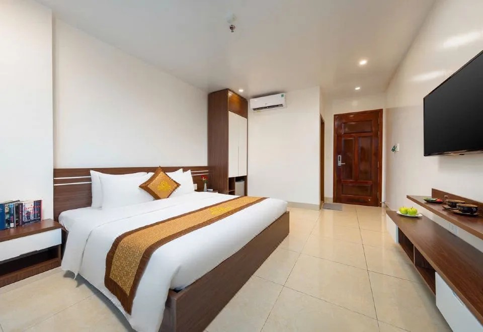 Tung Quang Hotel
