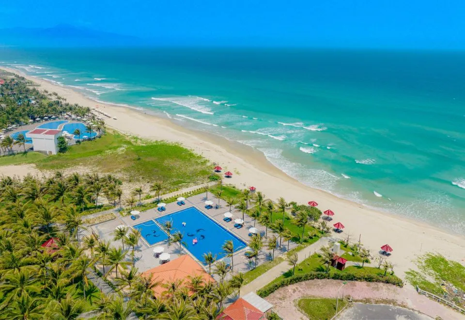 Tuana Hotels Cam Ranh Resort