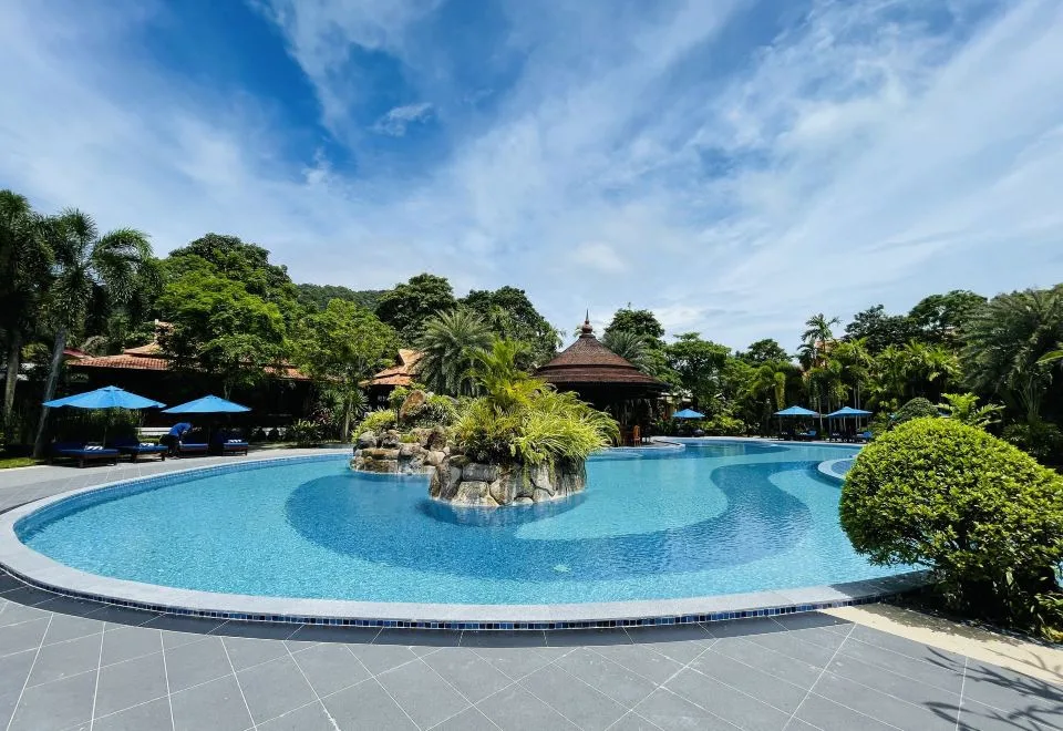 Try Palace Resort Kep