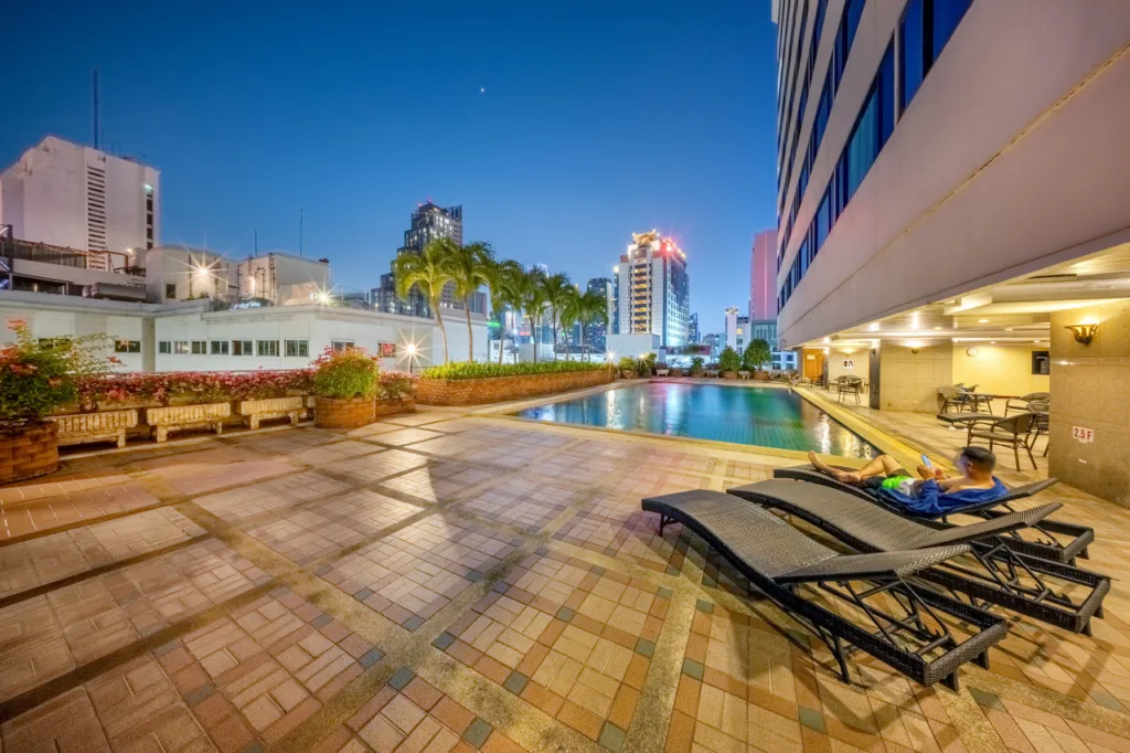 Royal Benja Hotel — Family Friendly Hotel