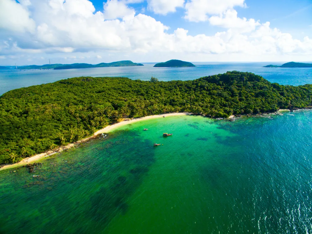 Wyndham Grand Phu Quoc