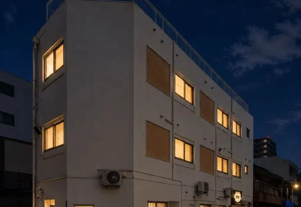 Oyasumi  manga  hotel