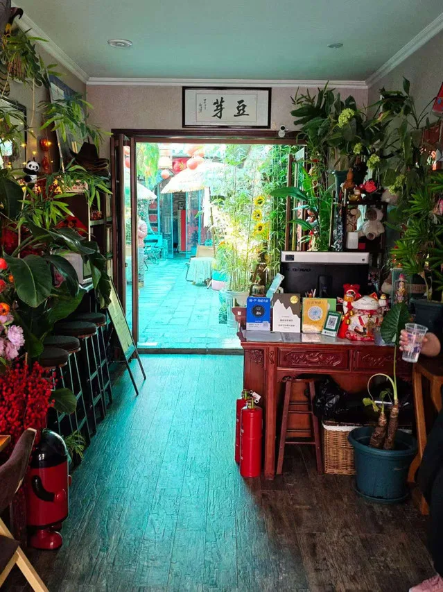 Zhangye Douya Youth Hostel (Ganzhou Night Market)