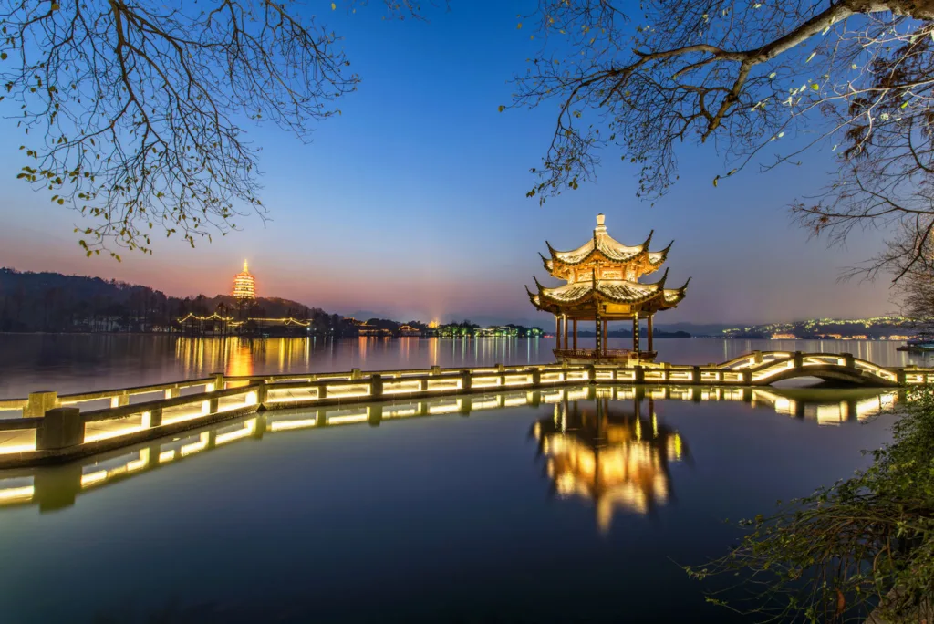 Hangzhou West Lake Orchid Retreat Resort Hotel (Wulin Square, Xianingqiao Metro Station Branch)