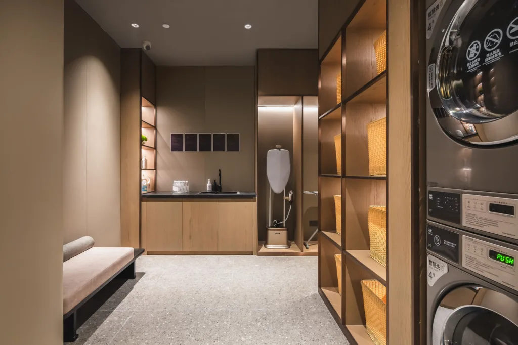 Atour Hotel Qingdao Zhanqiao Zhongshan Road