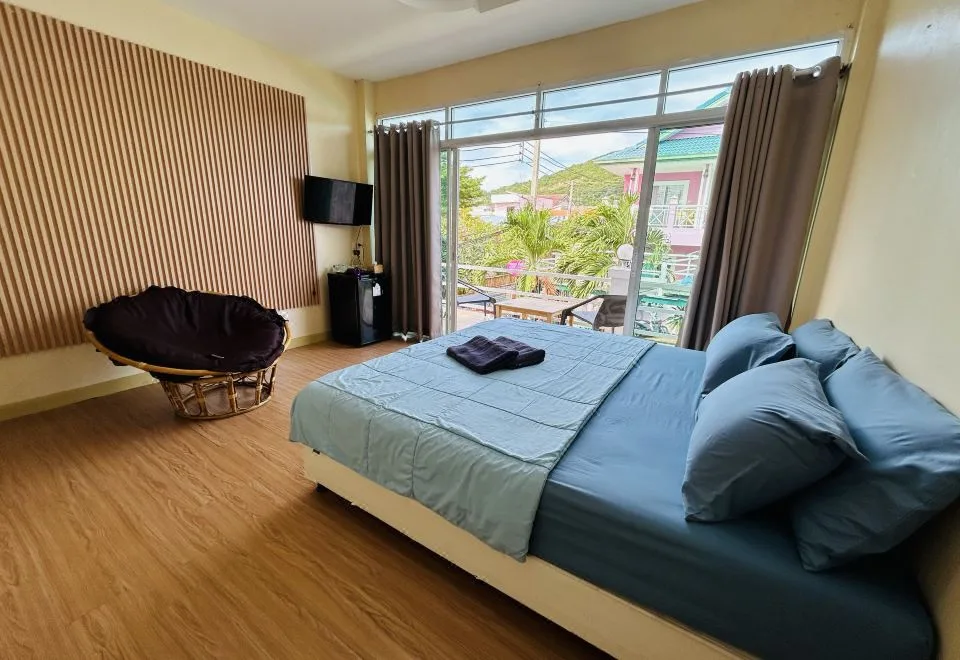 Baan Rak Nam