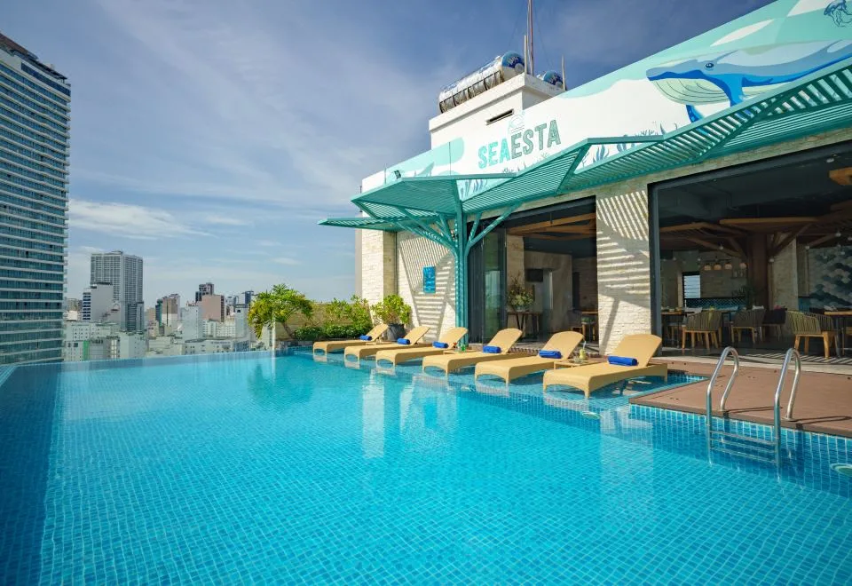 Seaesta Nha Trang Hotel