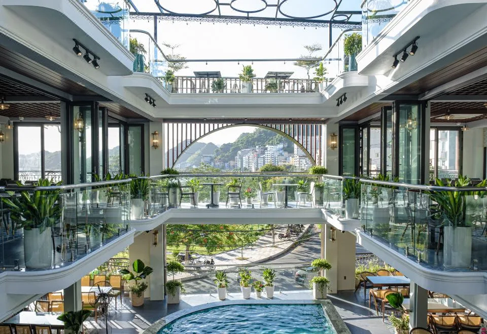 Roza Palace