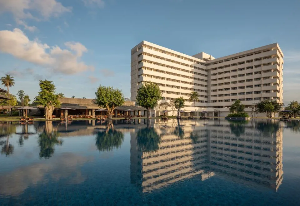 Bali Beach Hotel