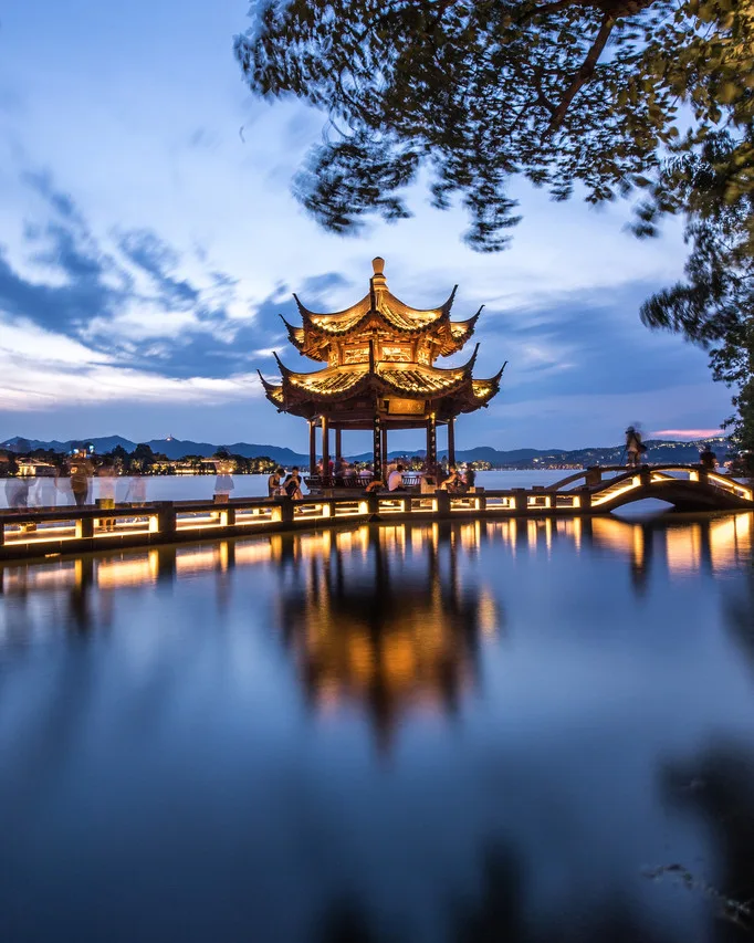 The Azure Qiantang, a Luxury Collection Hotel, Hangzhou