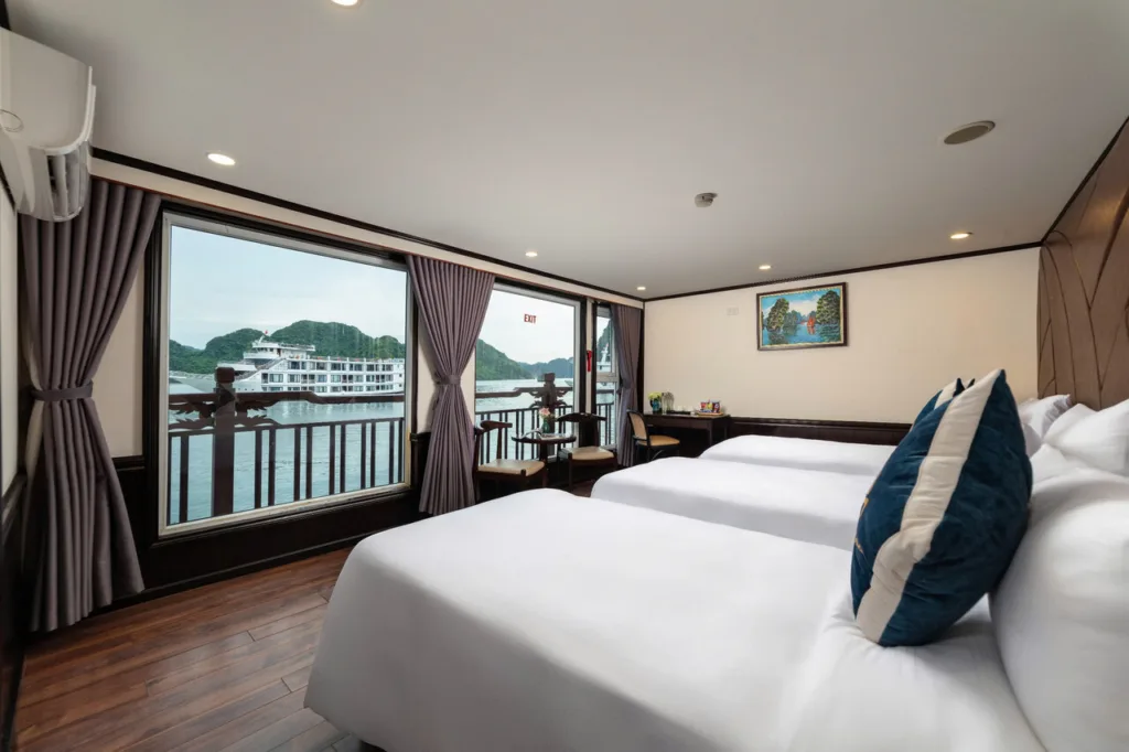 Amanda Cruise Ha Long Bay