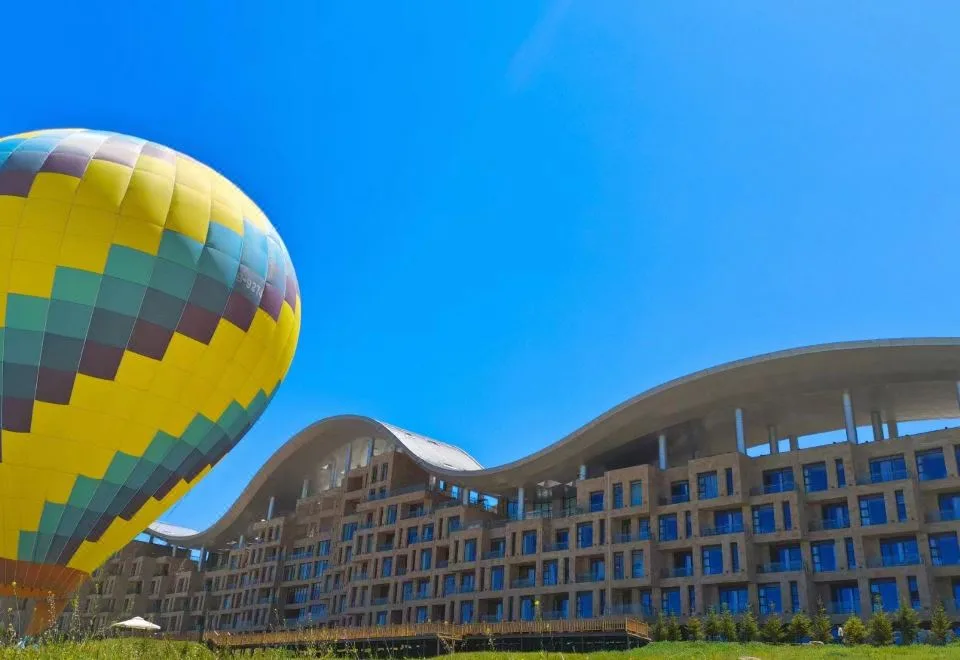 Qinghai Lake Guanhu International Grand Hotel