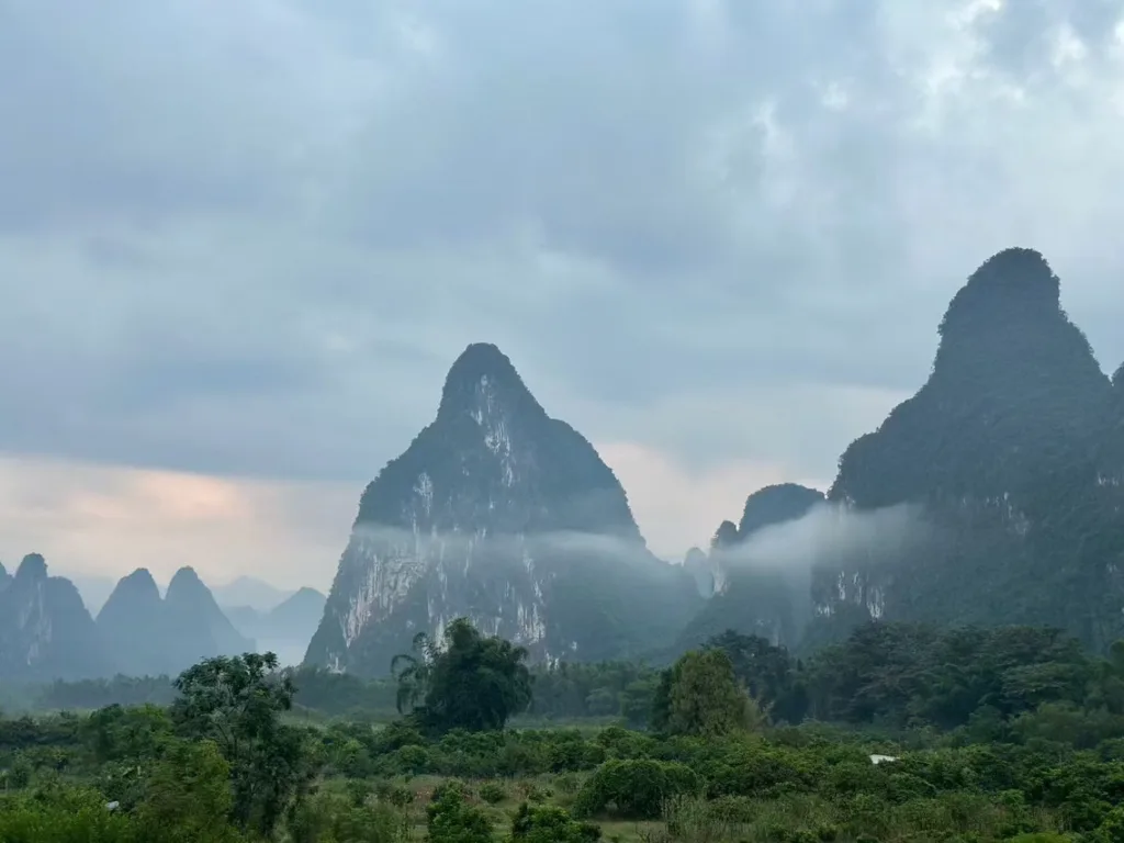 Shili Jiangwan Hotel (Yangshuo 20 Yuan Scenic Area)