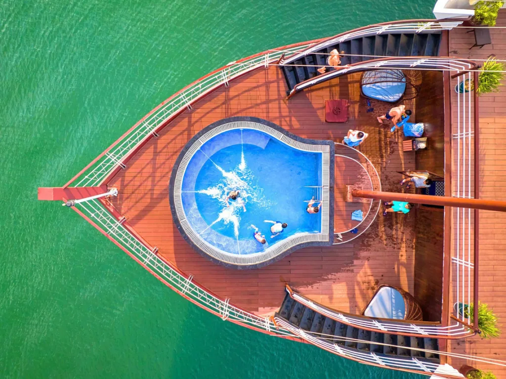 Le Journey Elegance Cruise