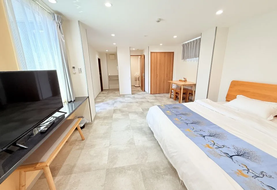 IZUMISANO HOME