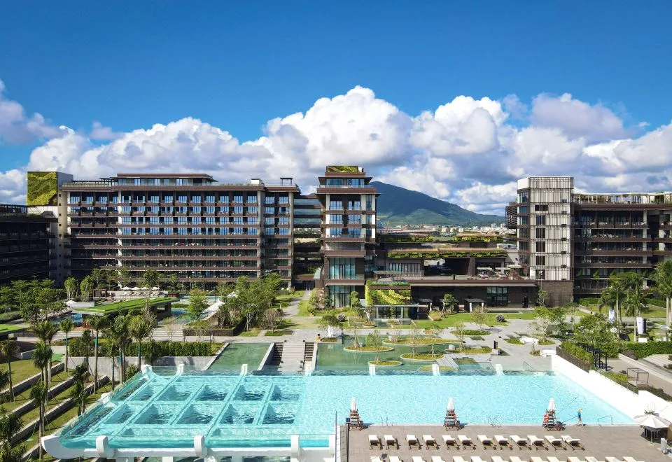 Sunshine Yi Hotel Haitang Bay, Sanya (previously a 1 Hotel)
