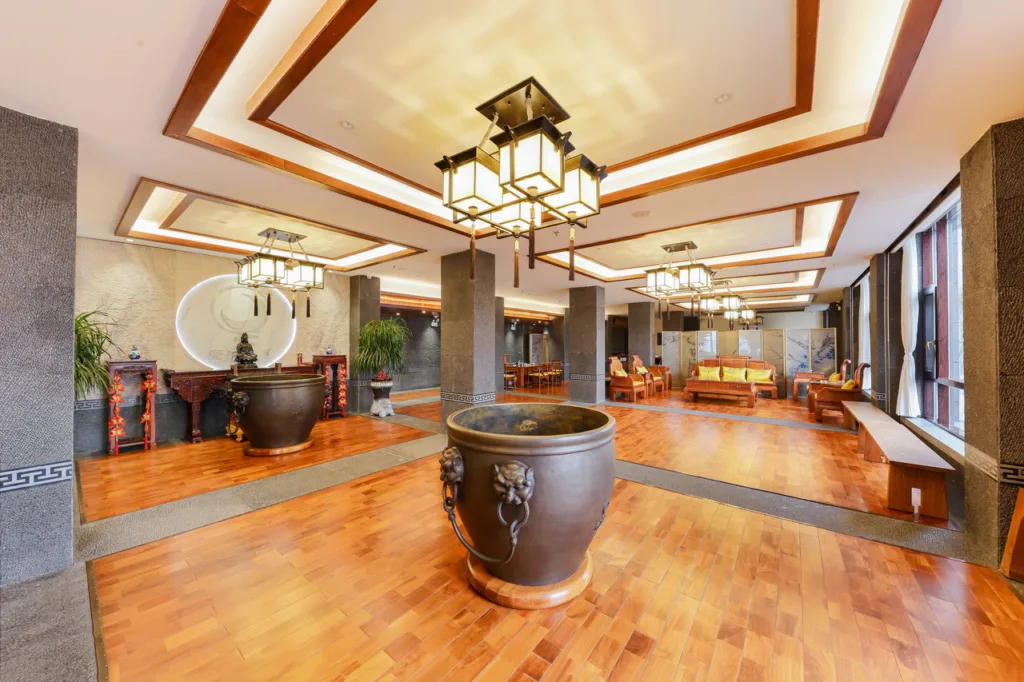 Dali Junbo Haiyue Seaview Hotel