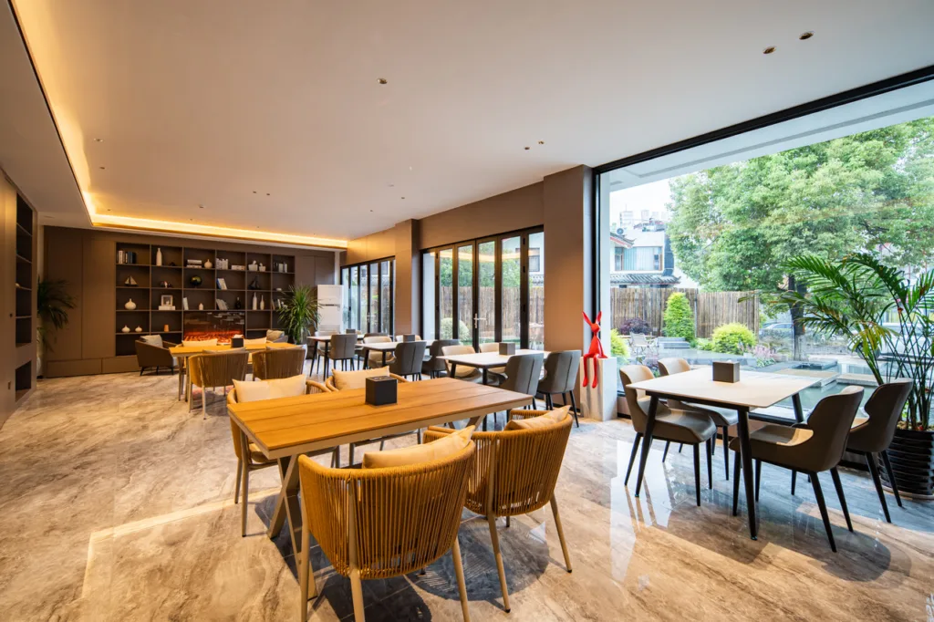 Lanye ・ 500m² Healing Garden ・ FUTURE Smart ・ Design Guesthouse (Lijiang Gucheng Big Waterwheel)