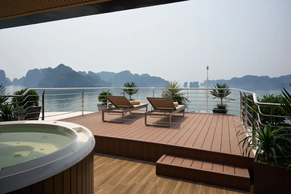 Calista Cruise — A Ha Long Bay Spectacle