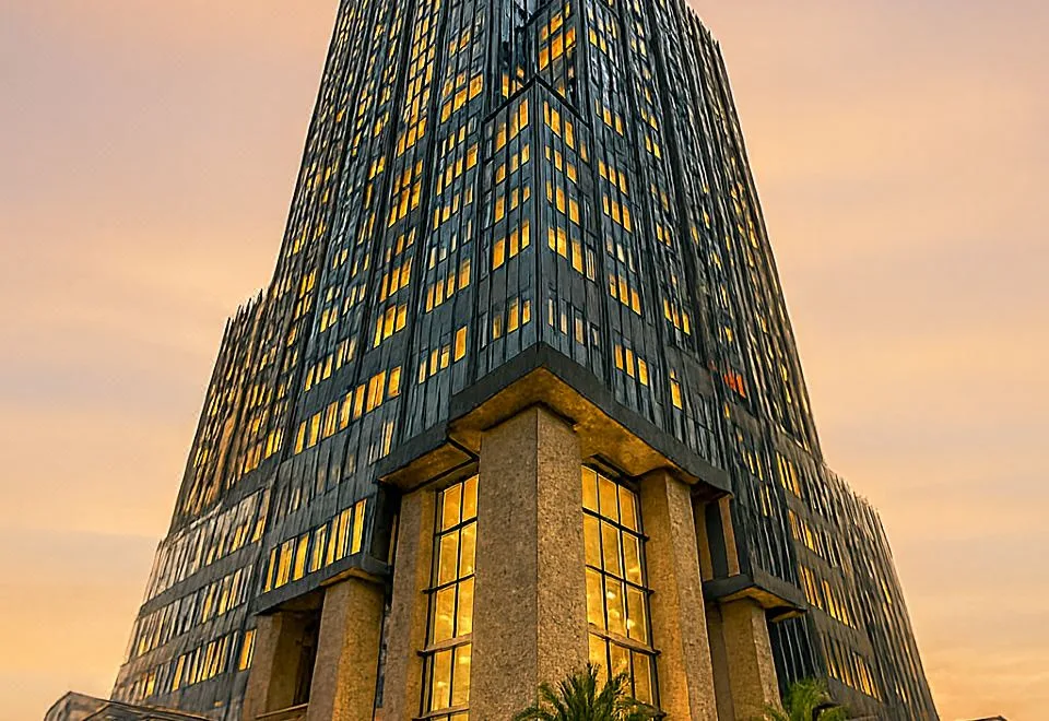 Luxury Home Landmark 81