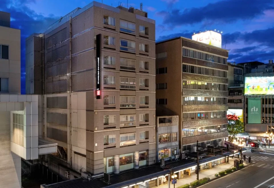 The b kanazawa-katamachi